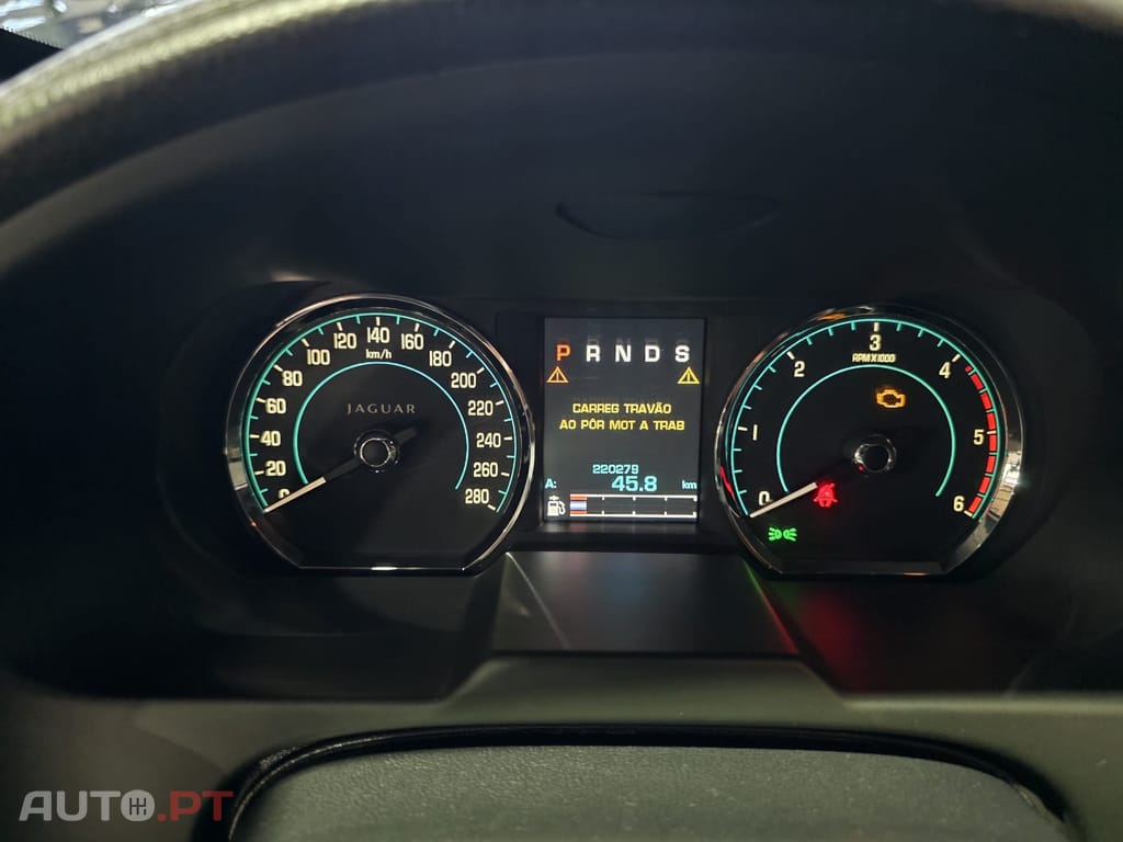 Jaguar XF 2.2 D R-Sport