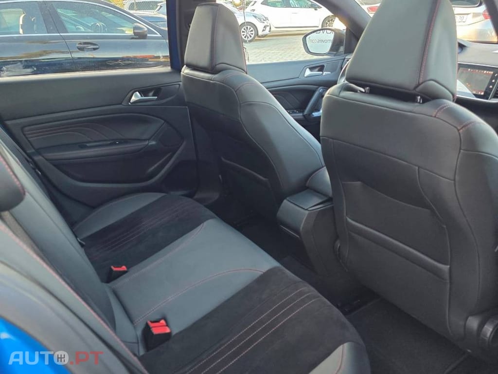 Peugeot 308 1.2 PureTech GT