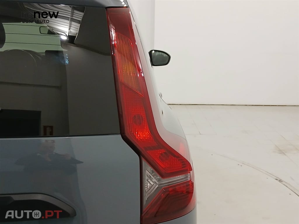 Dacia Jogger 1.0 ECO-G Expression 7L Bi-Fuel — fotografia 8