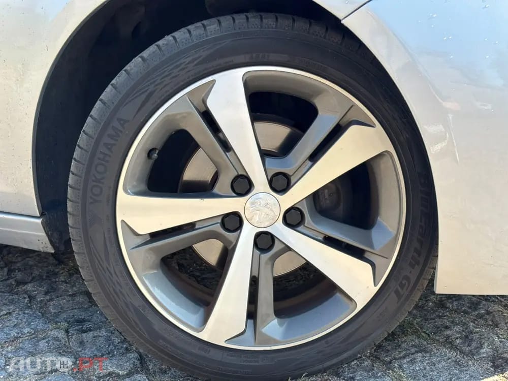 Peugeot 308 SW 1.6 BlueHDi Allure