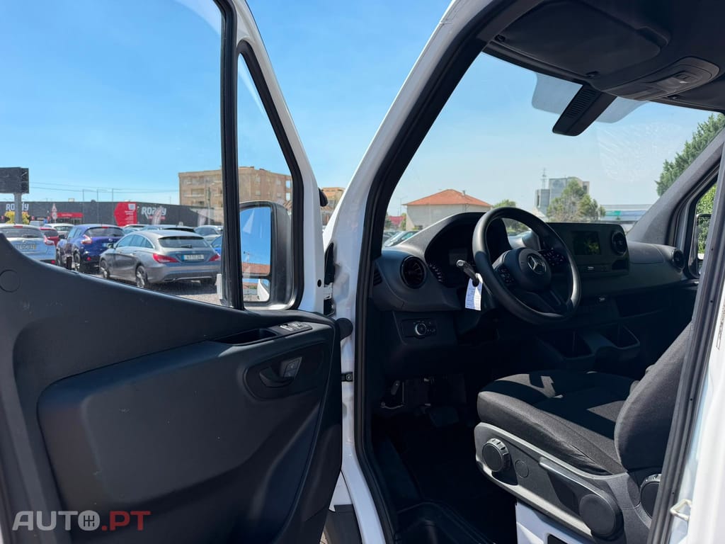Mercedes-Benz Sprinter EXTRA LONGA