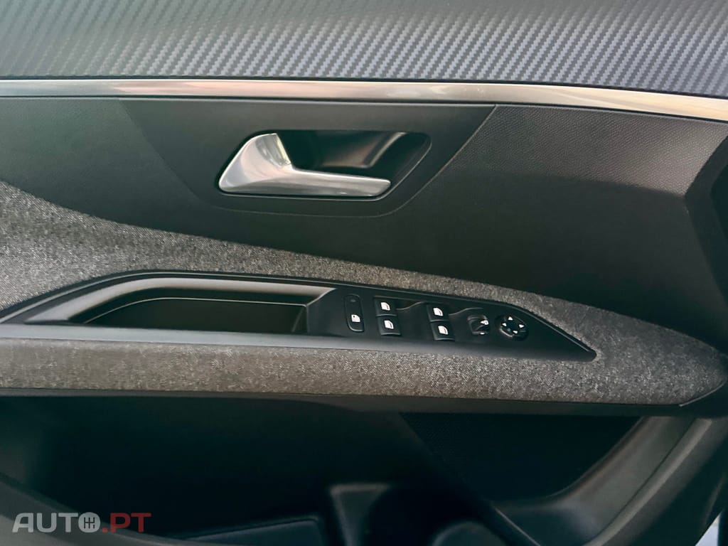 Peugeot 5008 1.6 BlueHDi Style EAT6