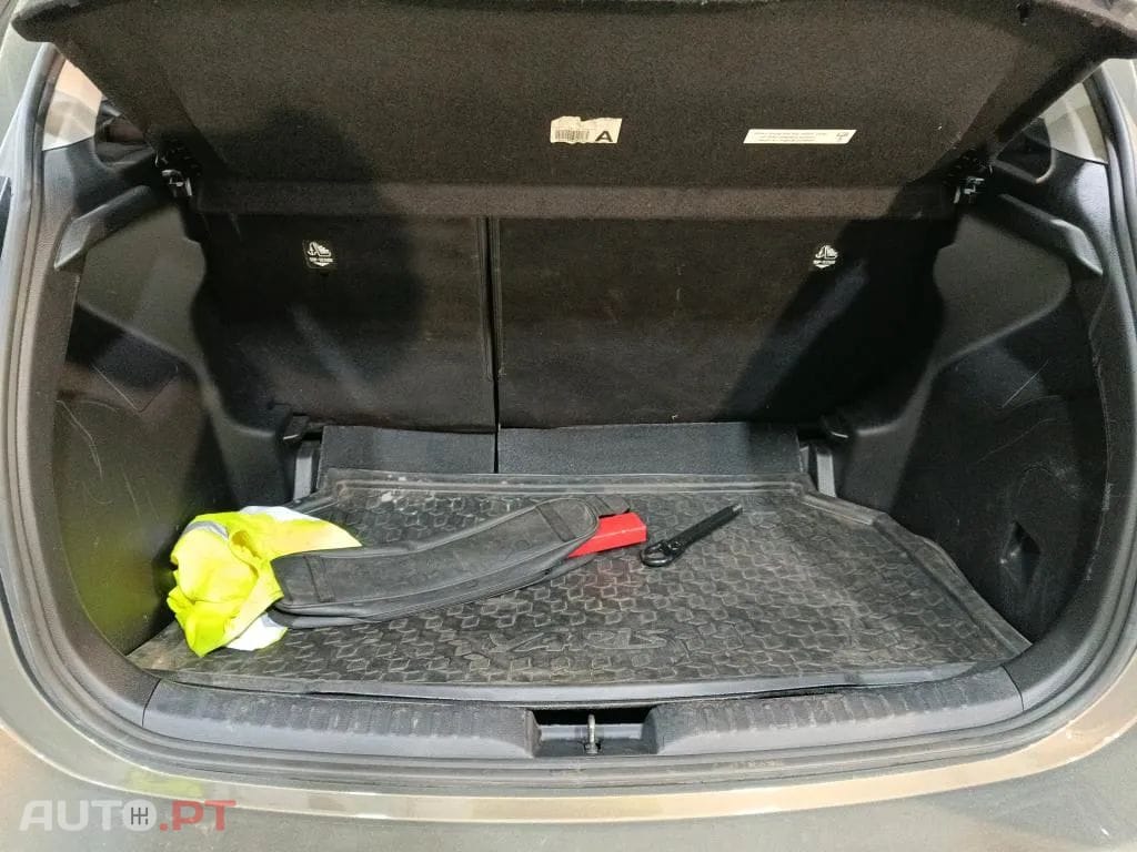 Toyota Yaris 1.0 VVT-i Comfort Plus