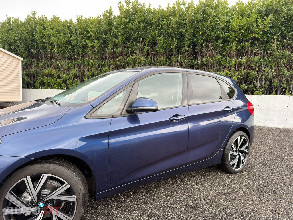 BMW 216 d Line Sport