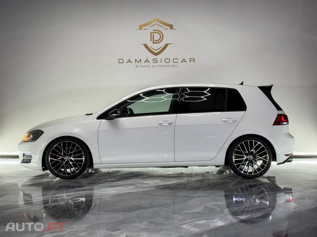 Volkswagen Golf 1.6 TDi Confortline