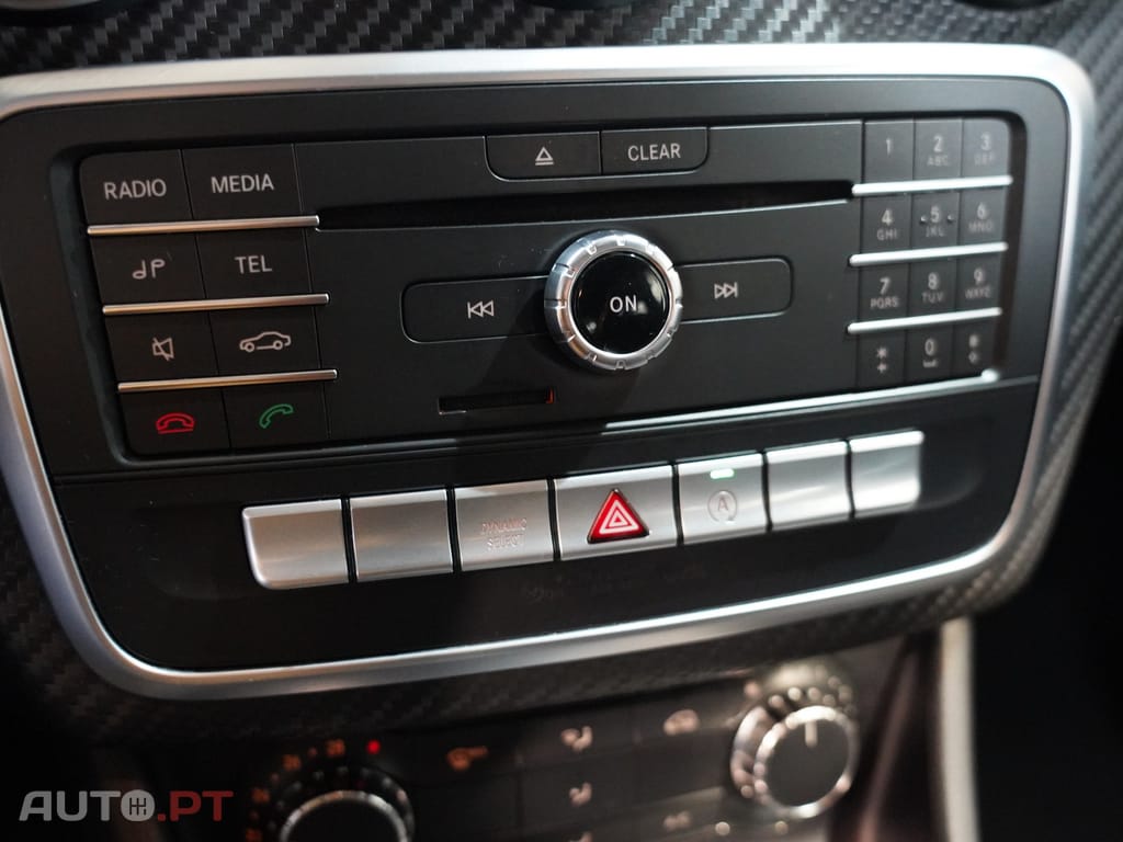 Mercedes-Benz A 180 d AMG Line Aut.