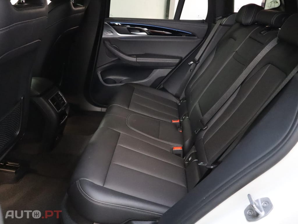 BMW iX3 M Sport Inspiring