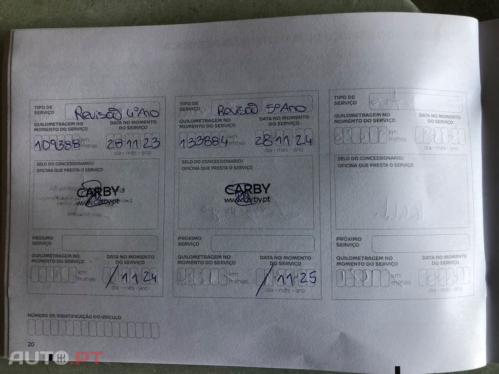 Nissan Leaf Tekna Two Tone