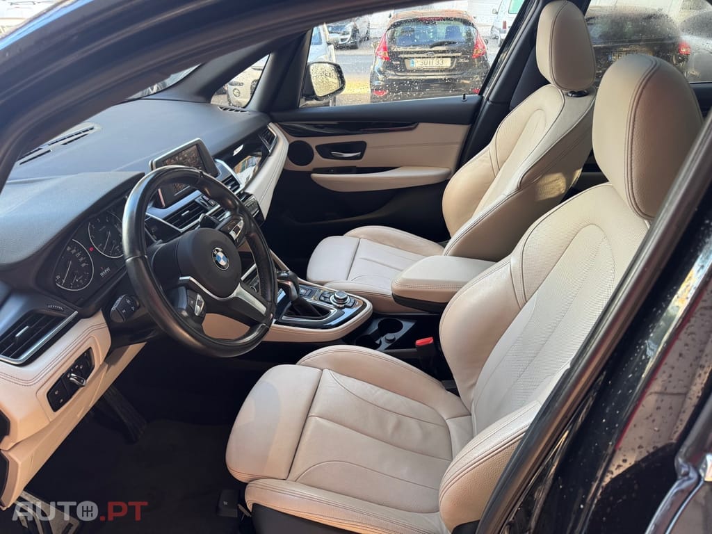 BMW 218 d Pack M Auto
