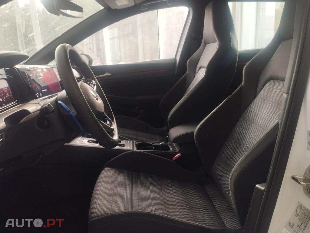 Volkswagen Golf 1.5 TSI e-Hybrid GTE DSG