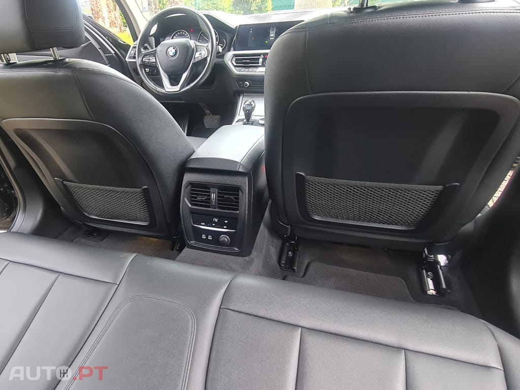 BMW 318 d Line Sport Auto
