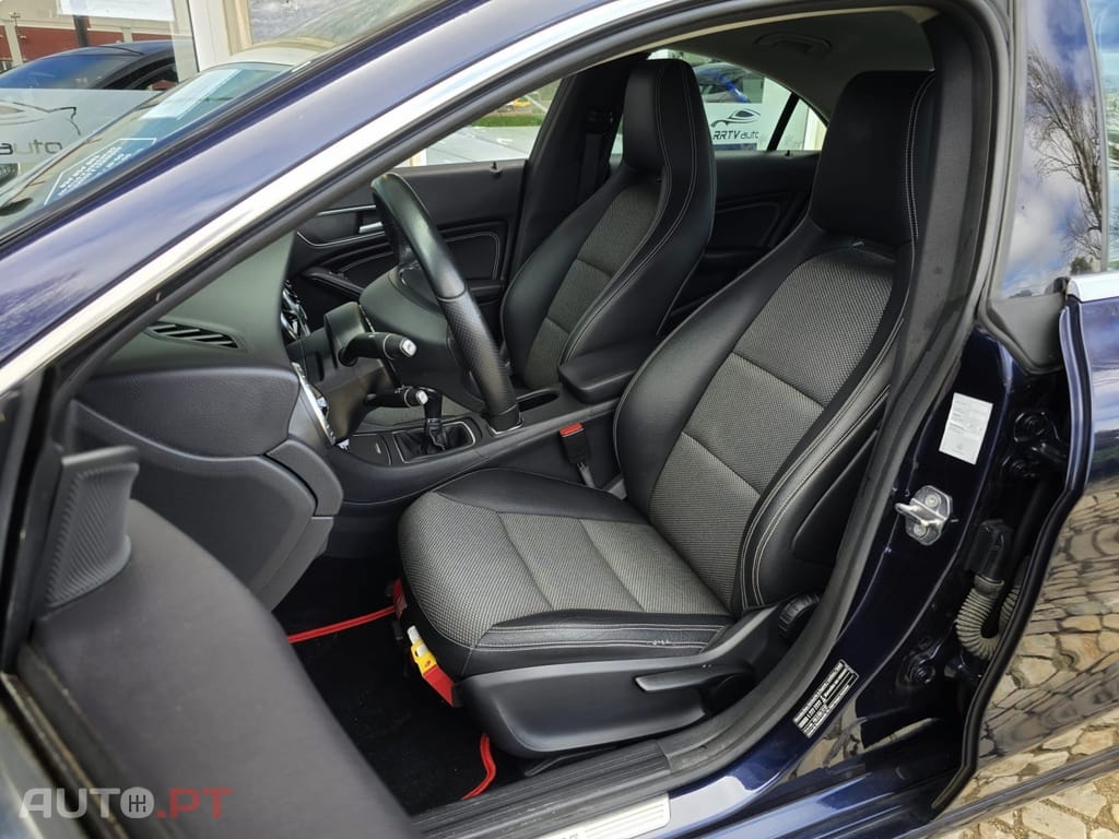 Mercedes-Benz CLA 180 d Urban