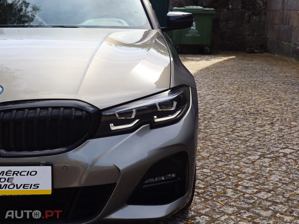 BMW 330 e Touring Pack M Auto.