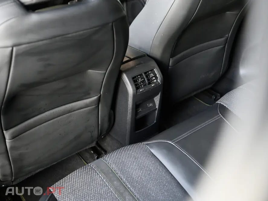 Peugeot 308 1.6 Hybrid GT e-EAT8