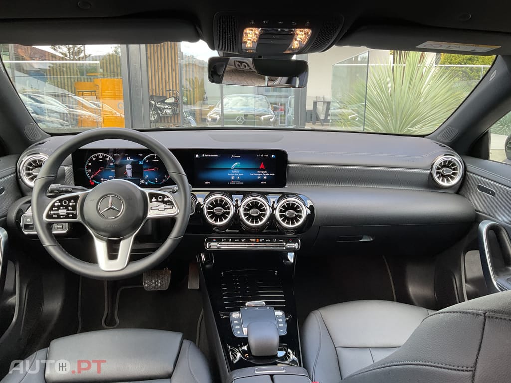 Mercedes-Benz CLA 180 d Shooting Brake Business Solutions.Grande Frota Aut.