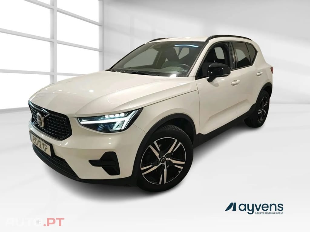 Volvo XC40 1.5 T2 Plus Dark Auto