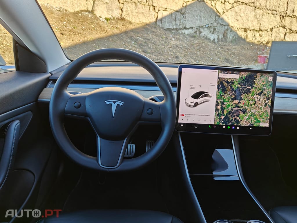 Tesla Model 3 Performance