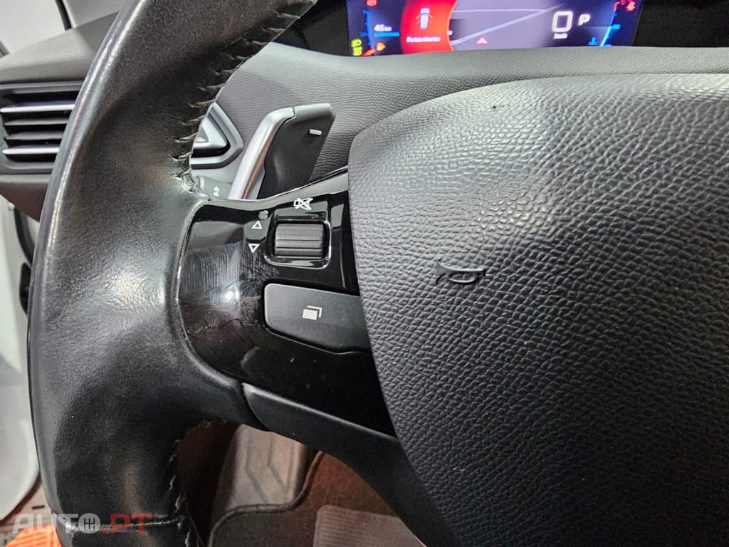 Peugeot 308 SW 1.2 PureTech Allure EAT8