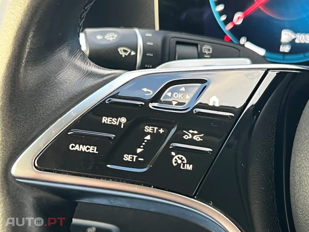 Mercedes-Benz E 300 E 300de T 9G-TRONIC Avantgarde