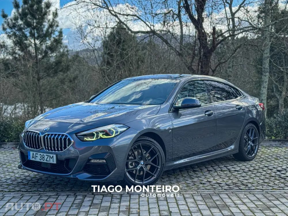 BMW 218 i Pack Desportivo M
