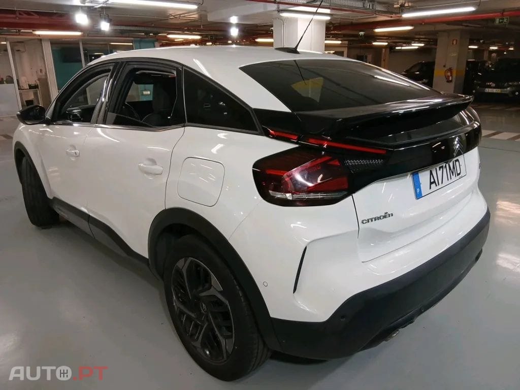 Citroen C4 1.2 PureTech Shine Pack EAT8