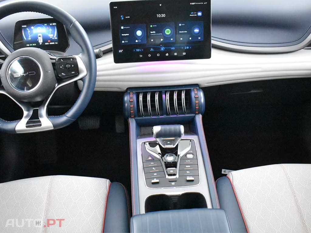 BYD Atto 3 I.V.A DEDUTIVEL Comf