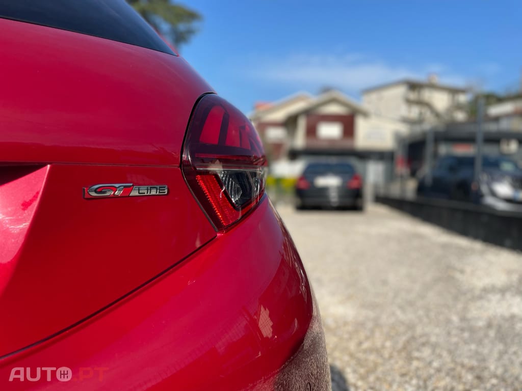 Peugeot 208 GT Line