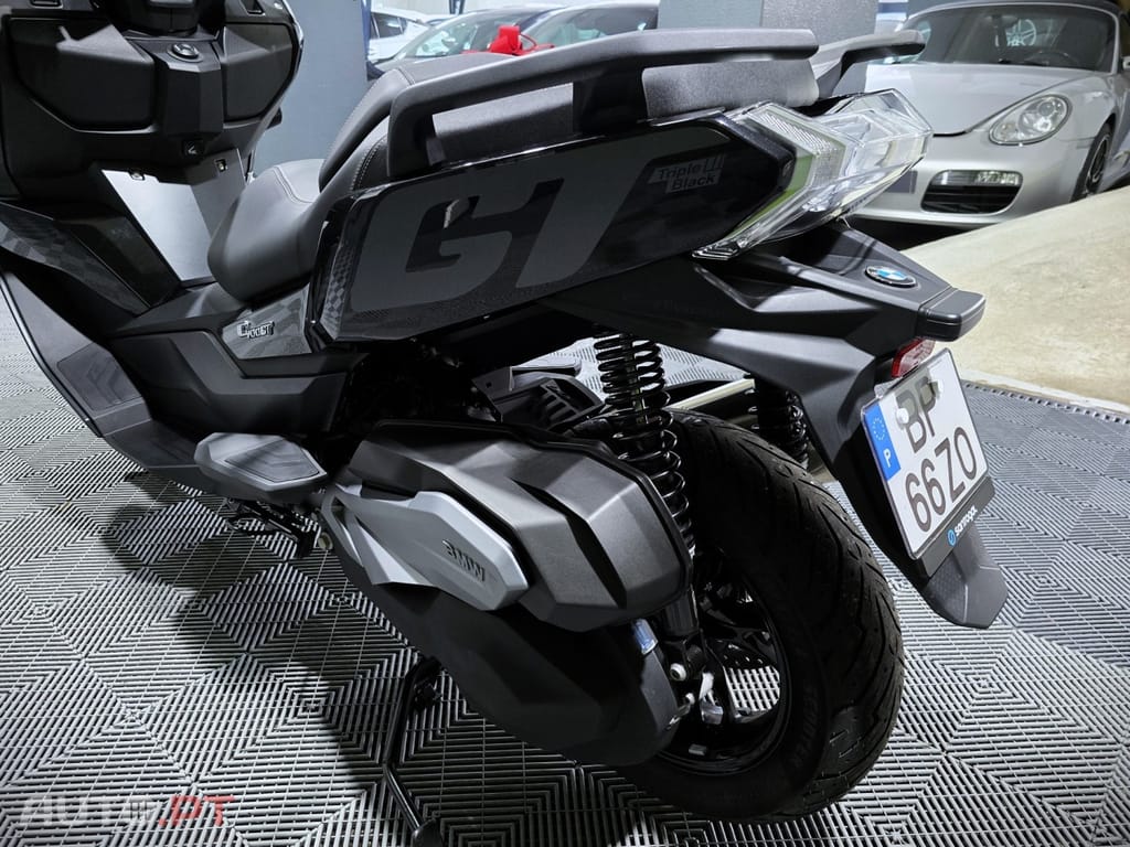 BMW C 400 GT Triple Black