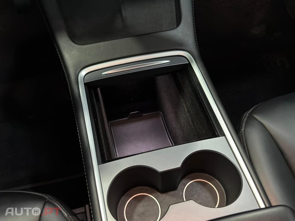 Tesla Model 3 Long Range Tração Traseira