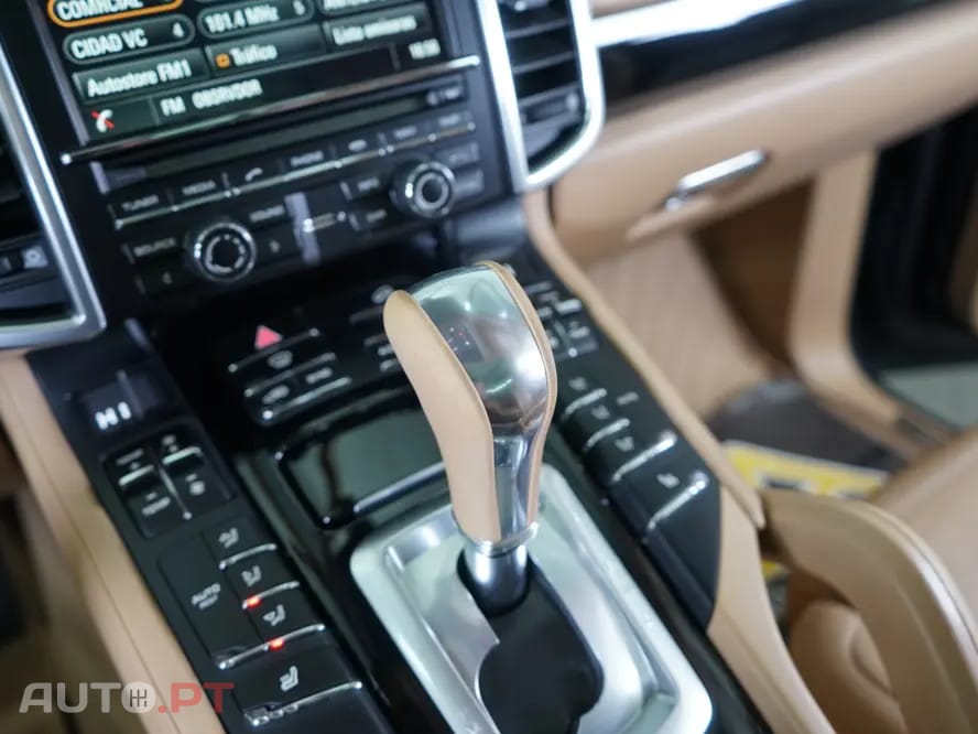 Porsche Cayenne 3.0 V6