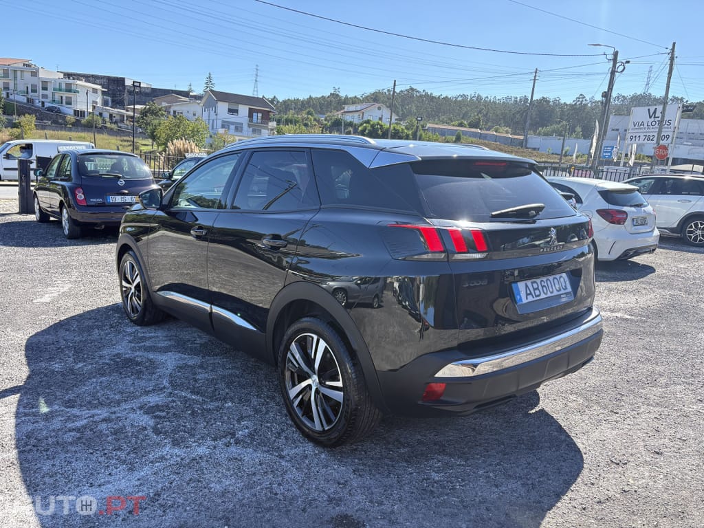 Peugeot 3008 1.2 PureTech Allure EAT8