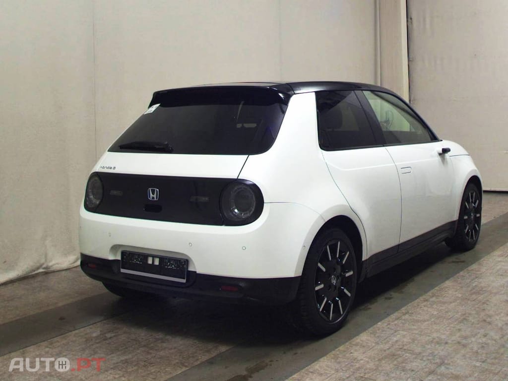 Honda e Advance