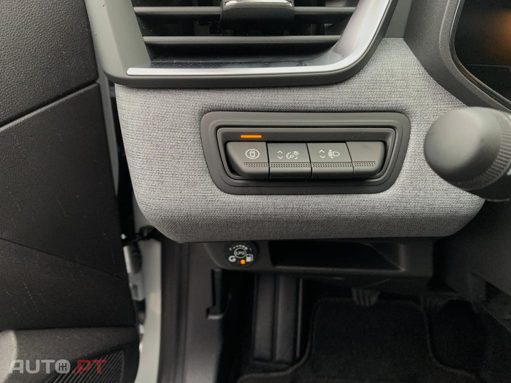 Renault Clio 1.0 TCe Evolution Bi-Fuel