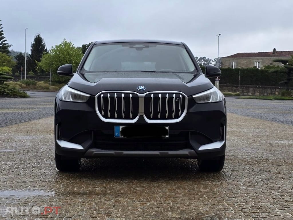 BMW iX1 Xdrive30