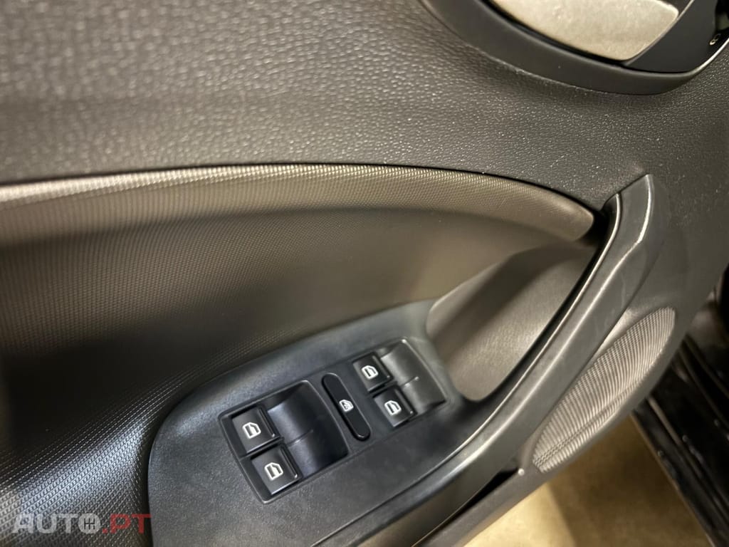 Seat Ibiza 1.6 TDi Style DPF