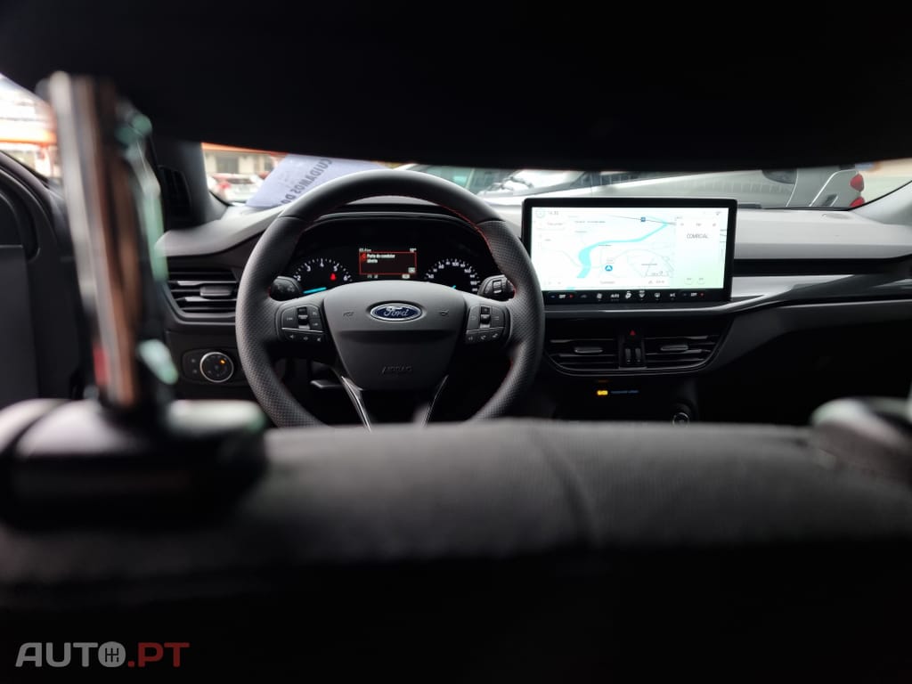 Ford Focus 1.0 EcoBoost MHEV ST-Line