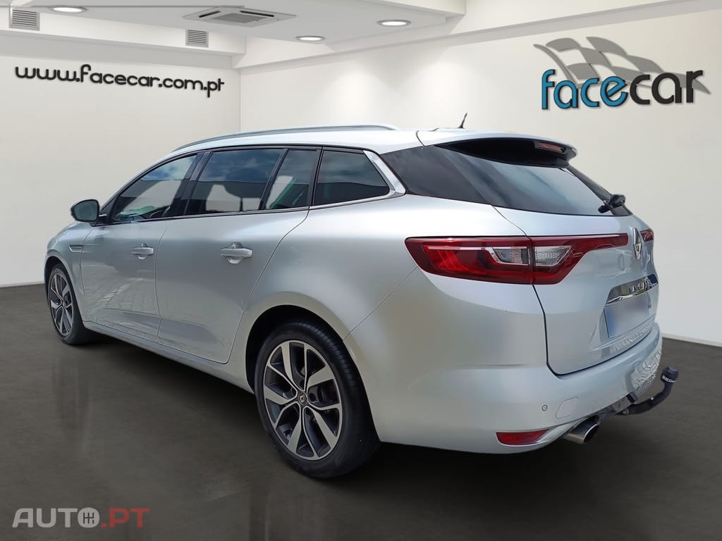 Renault Mégane Sport Tourer TCE 130 ENERGY EDC INTENS