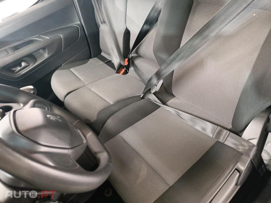 Peugeot Partner PARTNER 1.5 BlueHDi Pro Standard