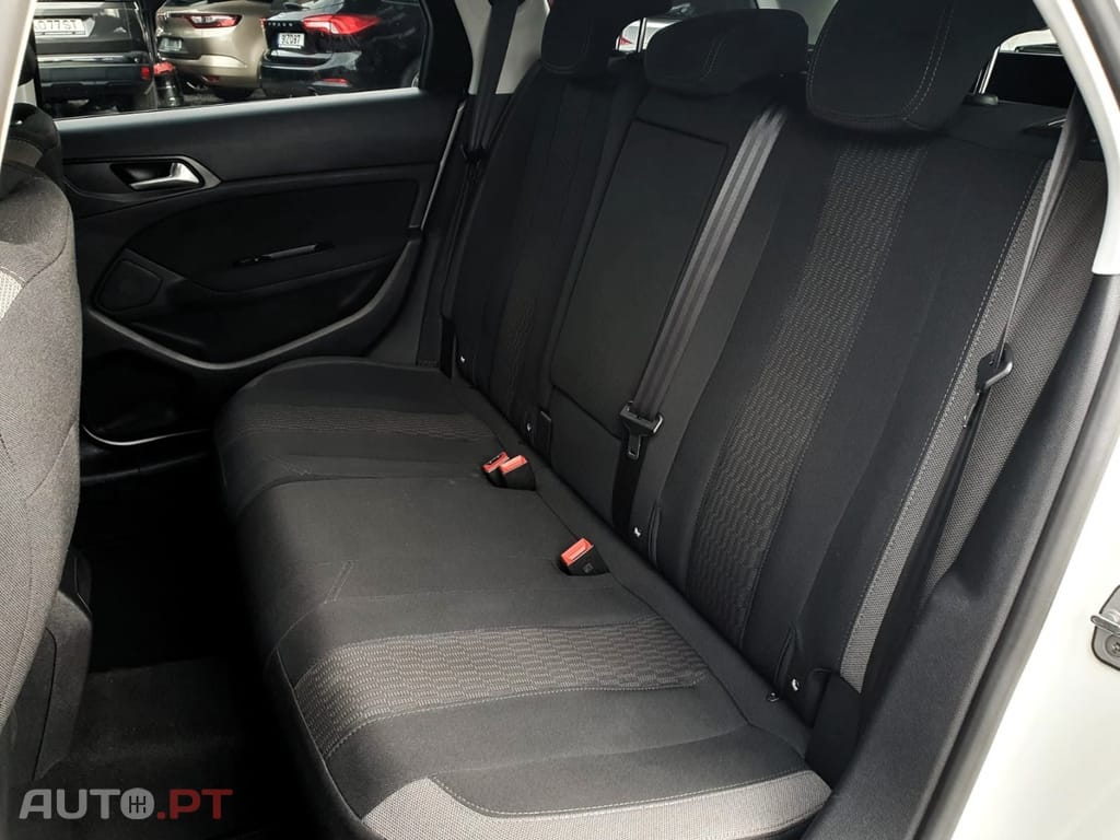 Peugeot 308 SW 1.6 BlueHDi Style