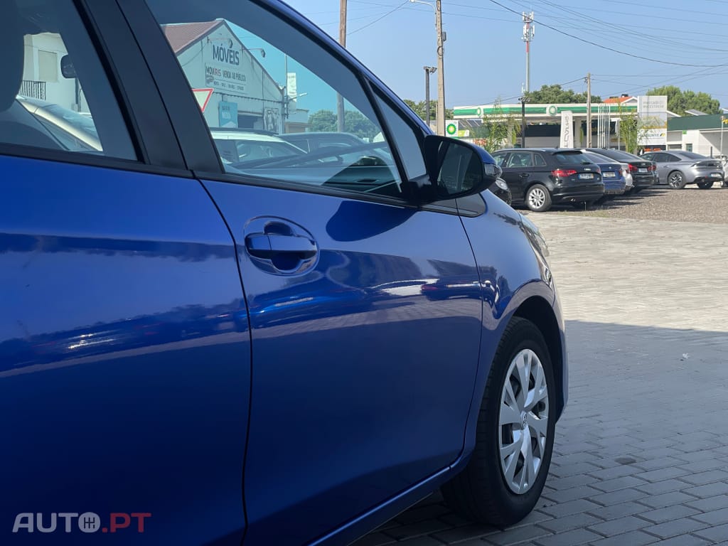 Toyota Yaris 1.0 VVT-i