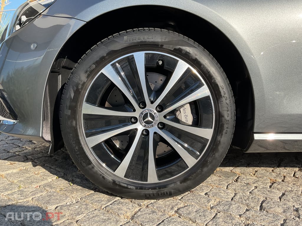 Mercedes-Benz E 300 de Avantgarde