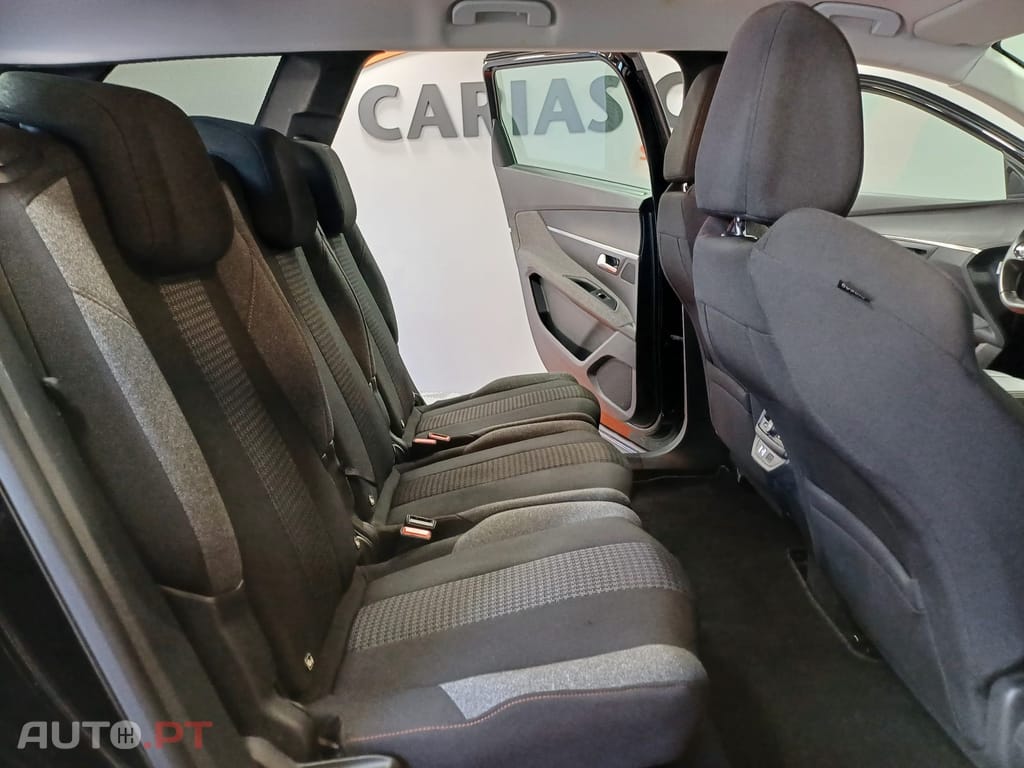 Peugeot 5008 1.5 BlueHDi Allure Pack EAT8