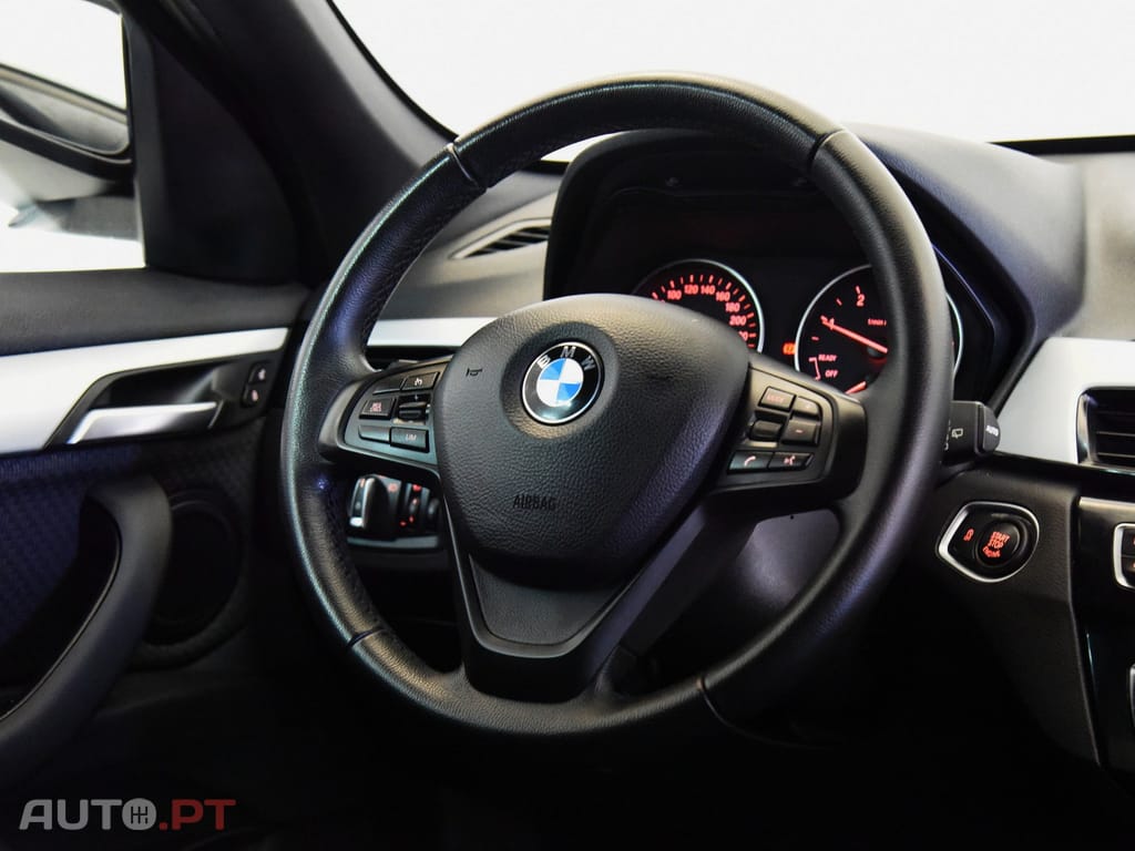 BMW X1 16 d sDrive Advantage