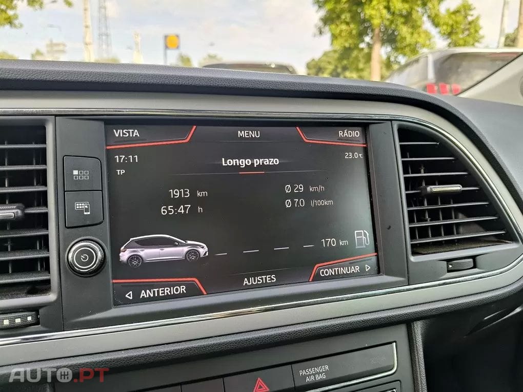 SEAT Leon 1.0 TSI Xcellence — fotografia 26
