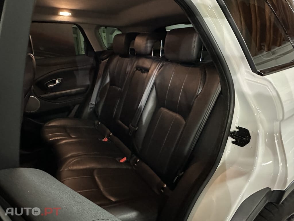 Land Rover Range Rover 2.0 eD4 SE Dynamic