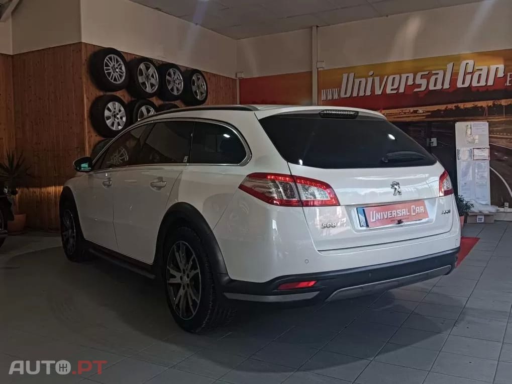 Peugeot 508 RXH 2.0 HDi Hybrid4 2-Tronic 104g