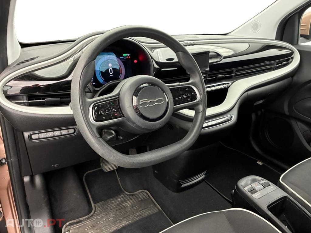 Fiat 500e 23,8 kWh Action