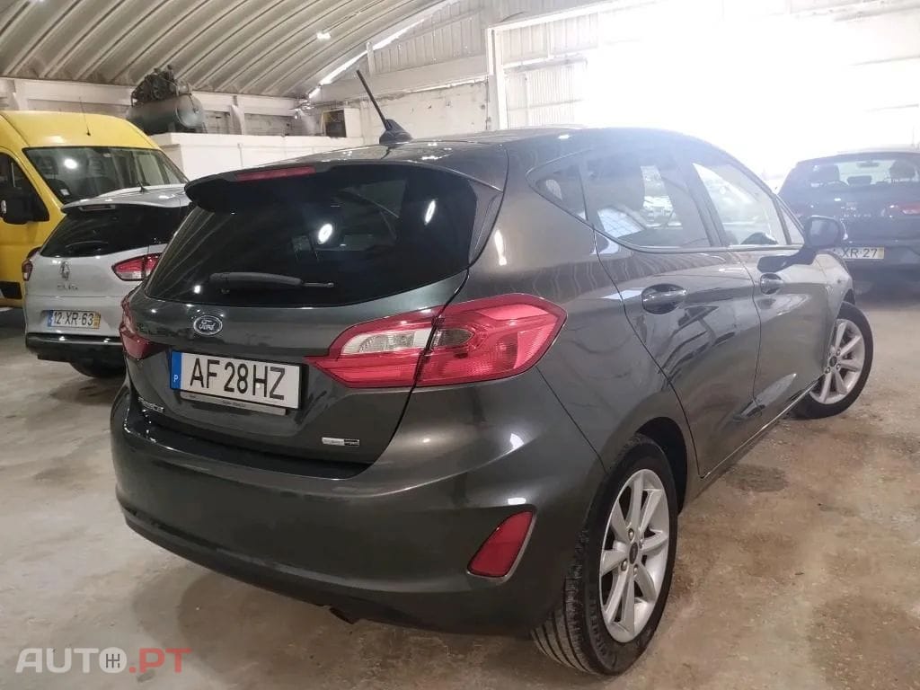 Ford Fiesta 1.0 EcoBoost MHEV Connected