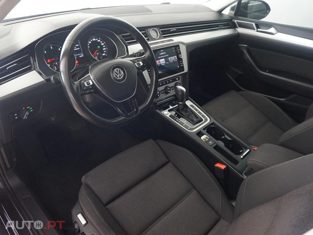 Volkswagen Passat Variant Confortline Auto 2.0 TDI