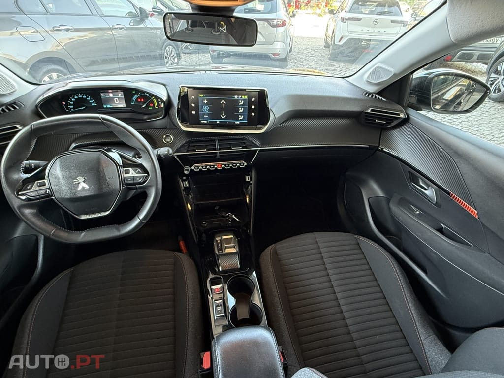Peugeot E-208 50 kWh Allure